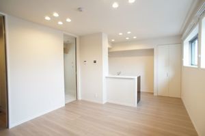 マーベラス古市 102号-3