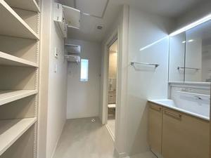 クレインズ　上中居 103号-8