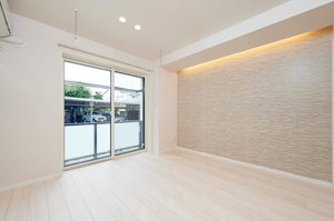 アルティスタ 101号-2