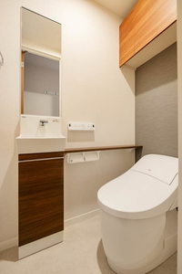 アルティスタ 201号-8