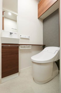 アルティスタ 301号-8