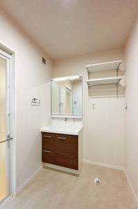 アルティスタ 302号-9