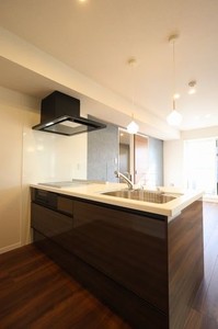 アーバンＴ 203号-3