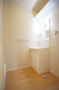 ツリ－・フィールドＢ 102号-9