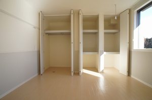 メゾン・ドゥ・ブラン　Ｂ 102号-6