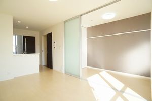 アムールＹ 202号-2