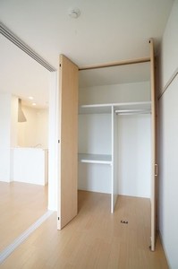 アムールＹ 203号-4