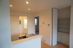 プロモントワール 103号-3