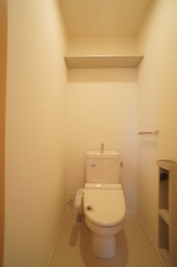 メゾン・ド・華 D 201号-7