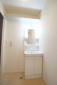 ラ・イルシオン 202号-8