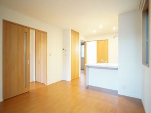 メゾン・ド・アケルナル 103号-3