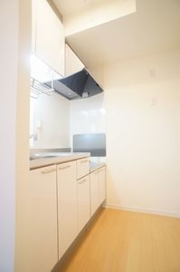 シャーメゾン神峰 101号-4