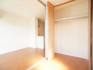 メルシーメゾン 201号-5