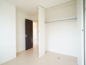 レイクシティー御茶園　Ｊ 203号-8