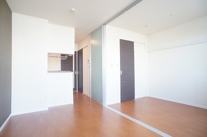 サンシャインヒルズ 211号-2