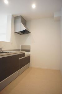 フォレナ 103号-3