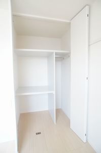 シャーメゾン　ノアール 202号-6