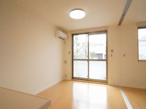 Ｇａｒｄｅｎ　Ｃｏｕｒｔ　千波 103号-3