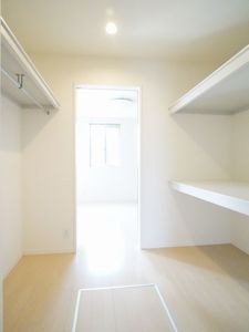 Ｇａｒｄｅｎ　Ｃｏｕｒｔ　千波 201号-6