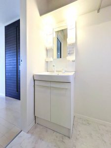 メゾン ヴェルデュール 203号-7