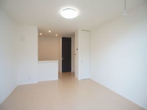 シャーメゾン一ノ牧 102号-2