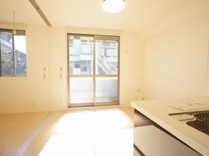 シャーメゾンＴＡＨＡＲＡ 105号-3