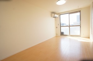 エクラージュ９２２ 101号-2