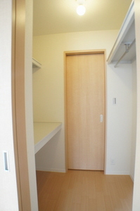 プレメゾン・イマイ 201号-5