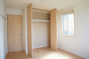 プレメゾン・イマイ 201号-6