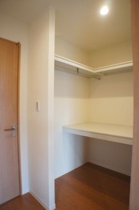 コンフォート・アイ 203号-7