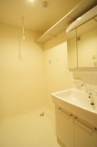 ラ・ルーチェ 203号-6