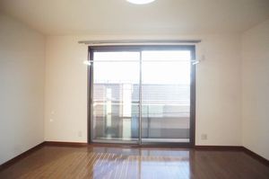 リバーサイドタウンⅡ A 103号-5