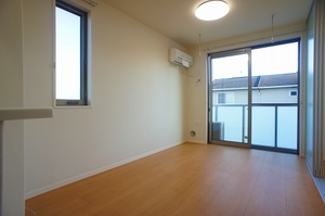 サンビレッジA 201号-3