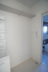 ヴァン・ルーチェ 105号-7