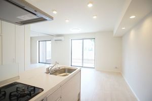 グランスクエア赤坂 102号-3