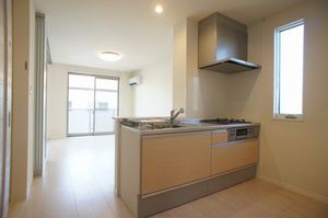 ボンヌ・リヴィエール 201号-2