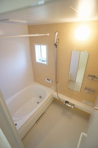 ボンヌ・リヴィエール 201号-8