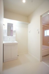 ボンヌ・リヴィエール 201号-9