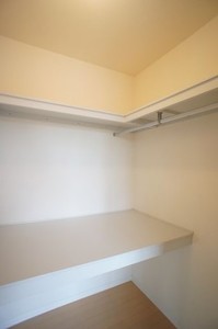 ヴィラ・エクレール 202号-3