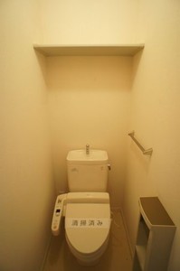 ヴィラ・エクレール 202号-5