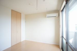 ヴィラ・エクレール 202号-10