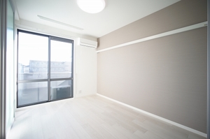 メゾンソレアード 202号-3