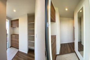 クレストウッドⅢ 202号-10