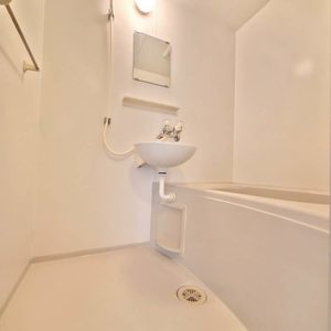 コンフォート中川 103号-5