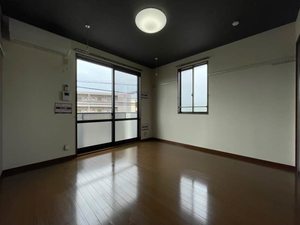 コンフォート中川 201号-8