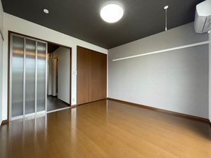 コンフォート中川 201号-9