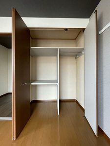 コンフォート中川 201号-10