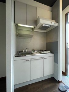 コンフォート中川 202号-3