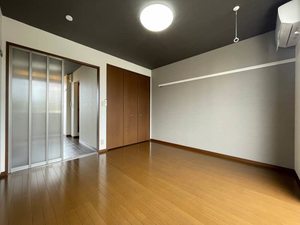 コンフォート中川 202号-8