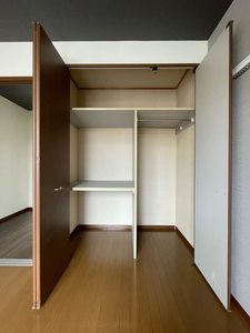 コンフォート中川 202号-9